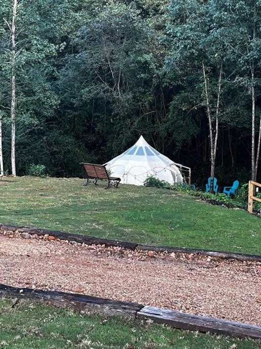 The Pisces-A Stargazing, Luxury Glamping Tent Rogersville Exteriér fotografie